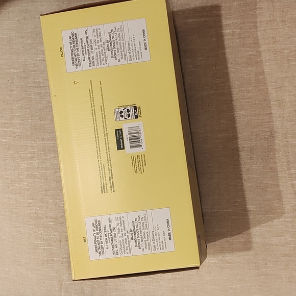 ACUPRESSURE MAT AND PILLOW - Picture 12 of 12